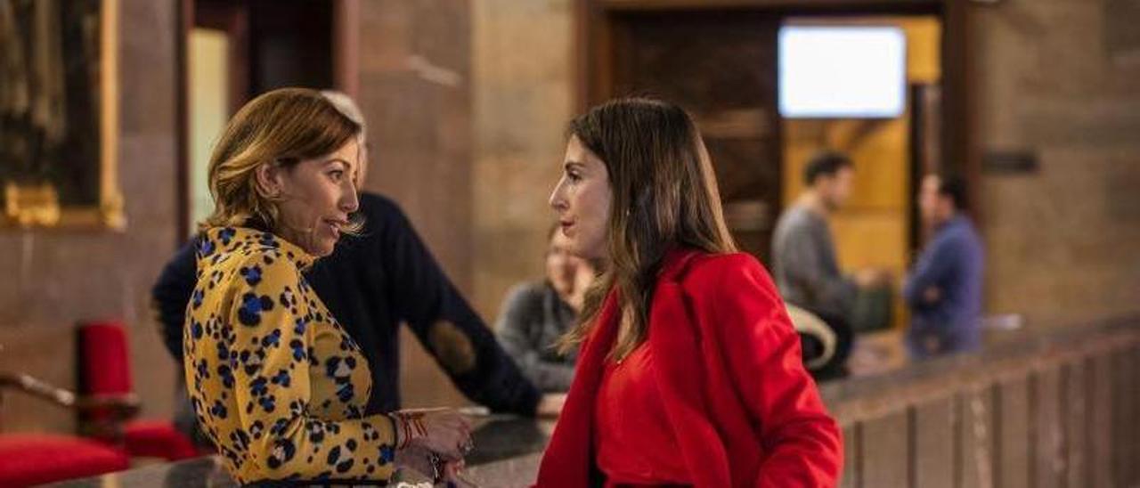 Pulso entre María Navarro y Natalia Chueca por la Alcaldía de Zaragoza