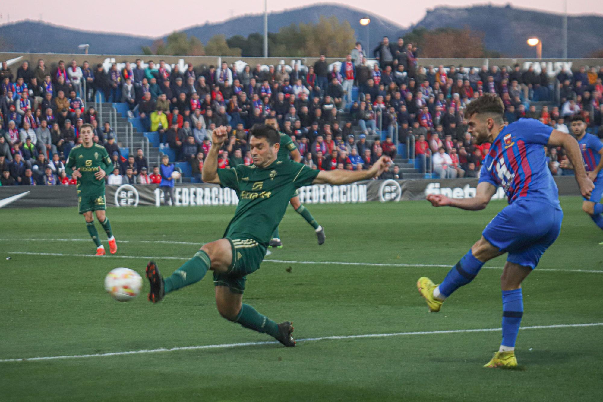 CD Eldense campeón de invierno tras derrotar al Real Murcia