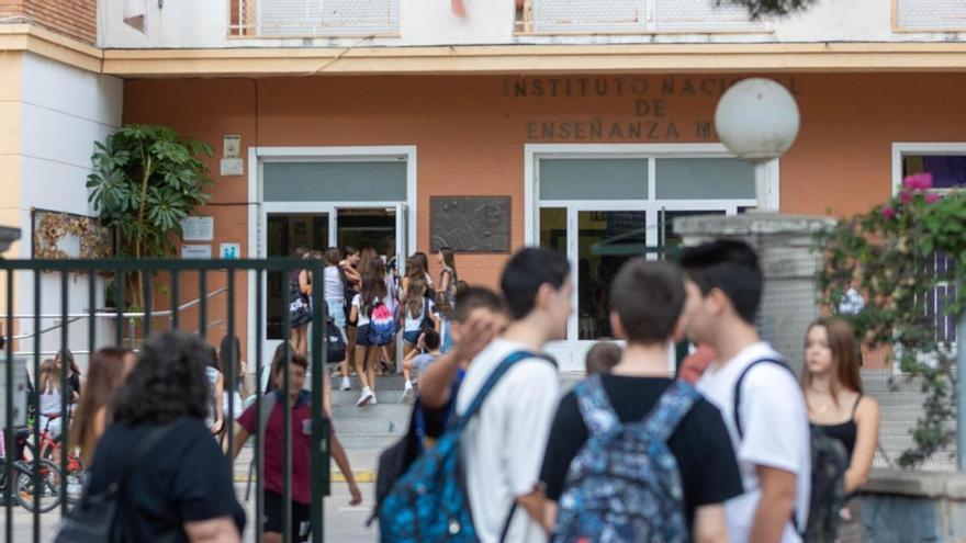 Un pionero barómetro de la Generalitat Valenciana busca detectar la depresión o la ansiedad entre 42.000 escolares