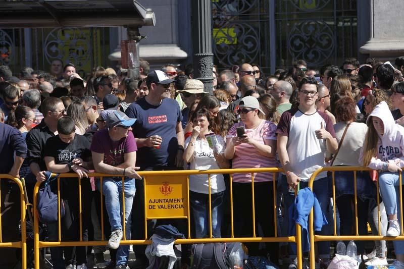 Búscate en la mascletà del 9 de marzo