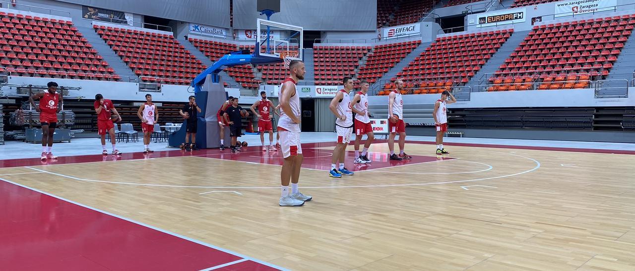 Imagen del entrenamiento de esta mañana del Casademont Zaragoza.