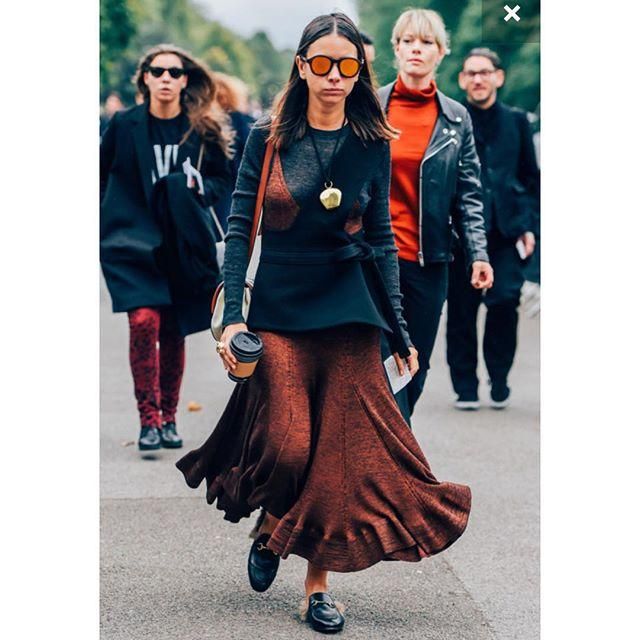 El look con jersey de Natasha Goldenberg