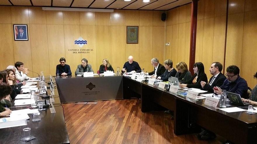 Imatge d&#039;arxiu de la comissió d&#039;investigació del Parlament reunida a Ripoll.