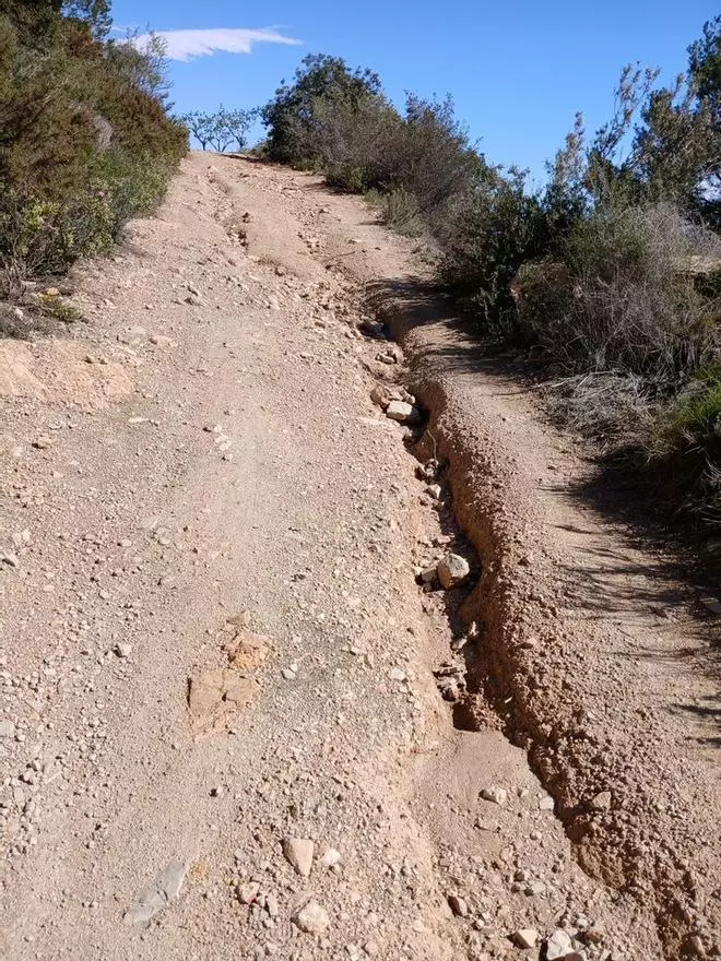 El camino Pla de Banyet de Serra se reconstruirá este año con fondos de la diputación y la Generalitat