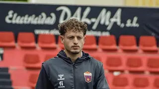 Caso Simo: el Eldense pone un precio para el CD Tenerife y otro para el resto