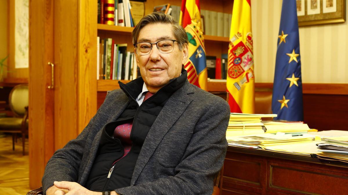 ENTREVISTA CON ARTURO ALIAGA, PRESIDENTE DEL PAR PARTIDO ARAGONES Y VICEPRESIDENTE DEL GOBIERNO DE ARAGON