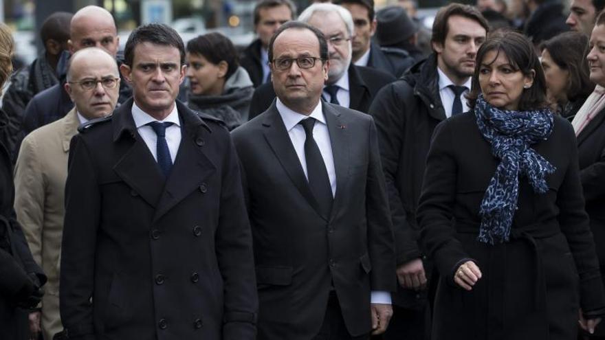 Hollande, durante los actos de homenaje.