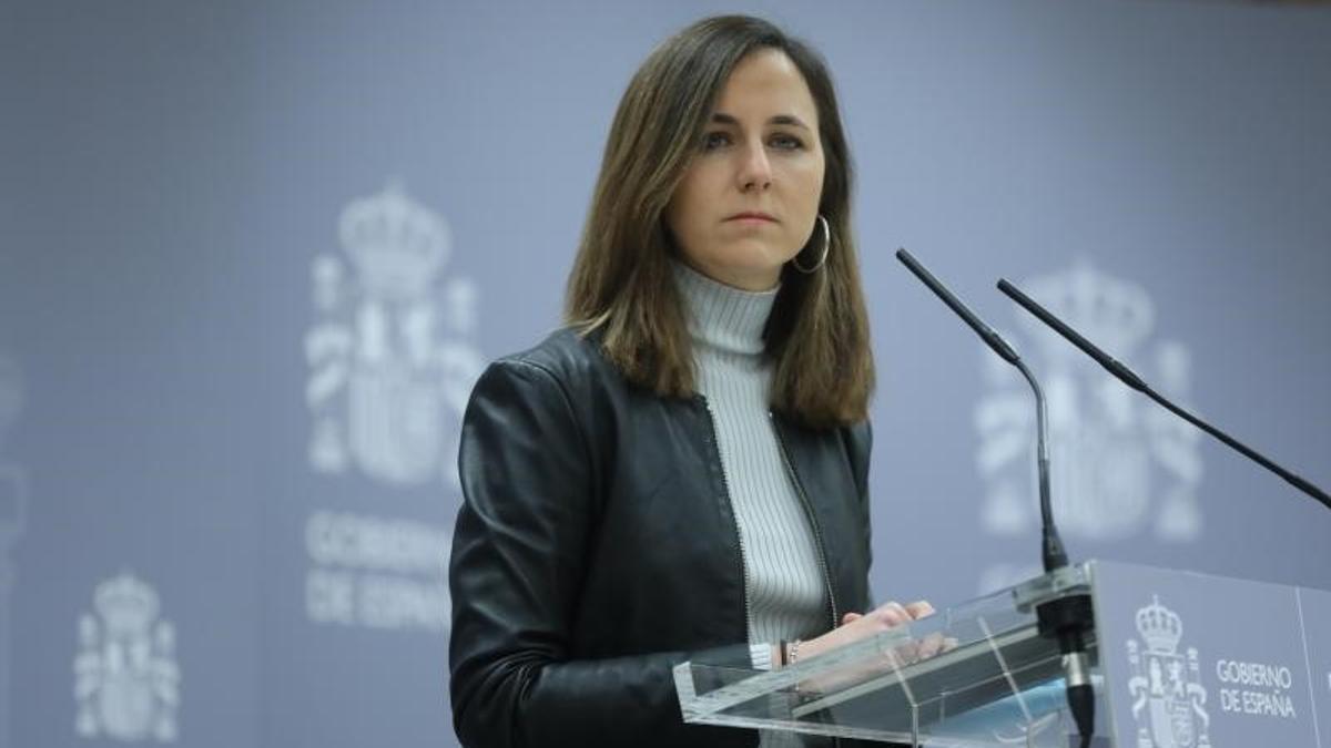 La ministra de Derechos Sociales y Agenda 2030, Ione Belarra, el pasado 26 de enero de 2022 en la sede de su departamento.