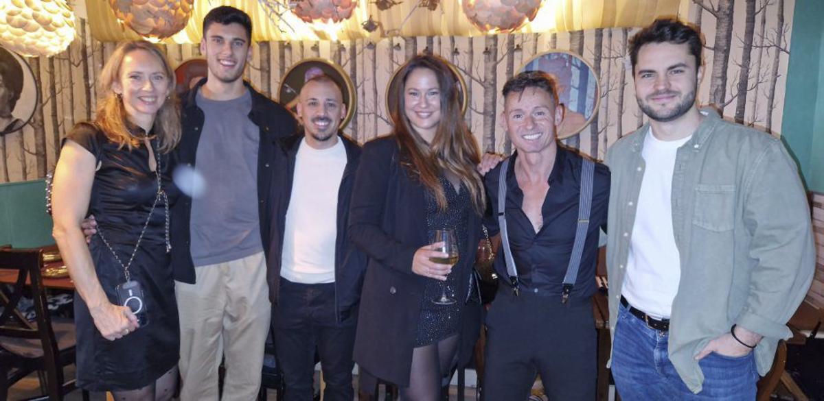 Mónica Garstka, Nahim, Carlos Frau, Priscilla Pérez, Israel Mallebré y Joan Taberner.