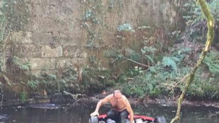 Muere una mujer de 28 años al precipitarse su vehículo al río en Cotobade