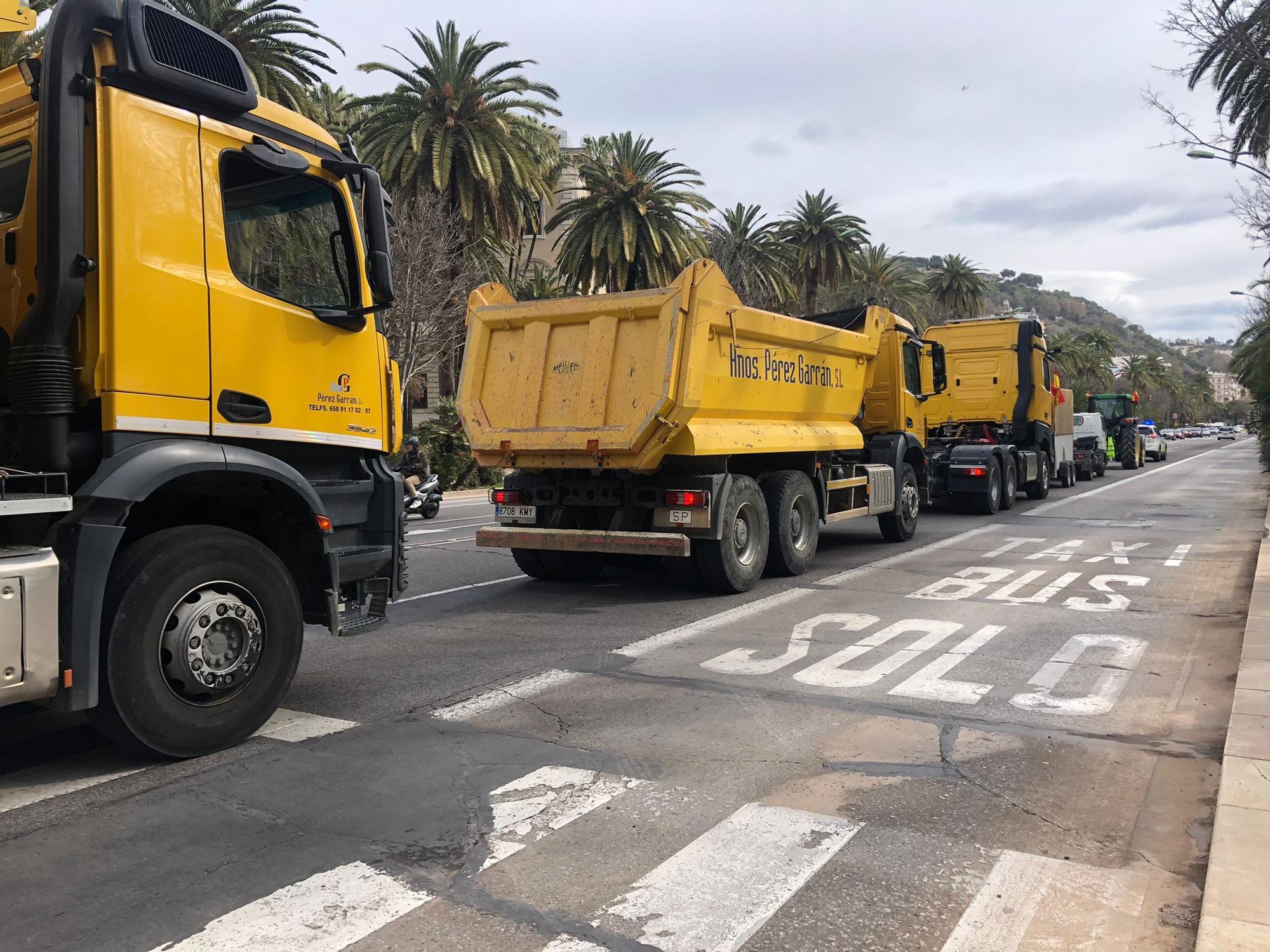 Protesta de los camioneros por el Centro de Málaga