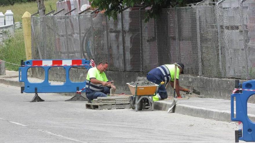 Obras para mejorar las canalizaciones en Arenas de Cabrales