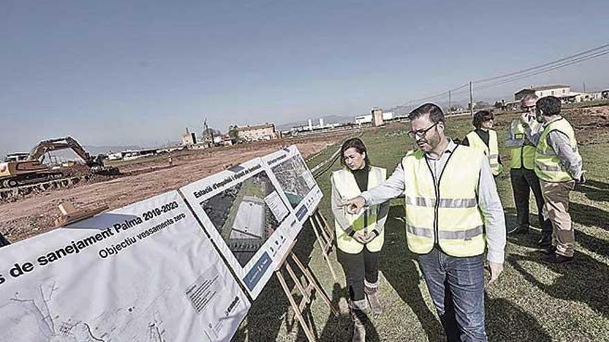 Hila, Armengol y Mir visitaron ayer las obras del colector.