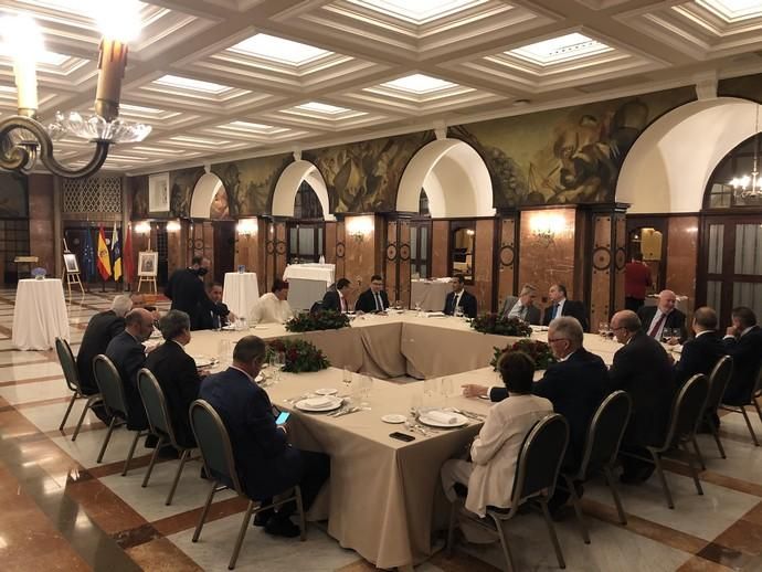 Conmemoración de la subida al trono del Rey de Marruecos