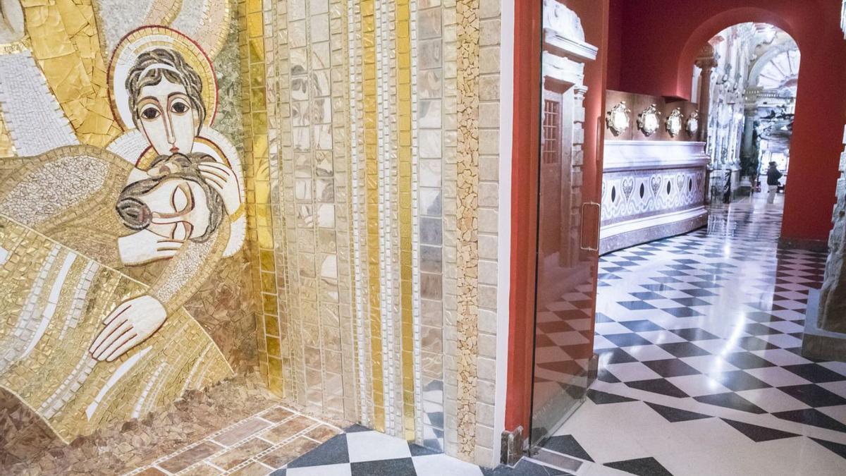 El santuari de la Cova, amb els mosaics de Marko Rupnik, serà la seu del simposi | ARXIU/OSCAR BAYONA