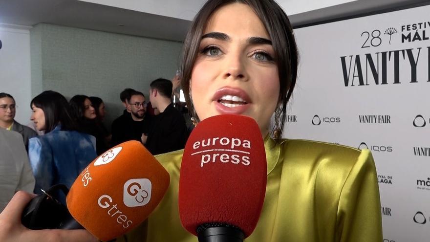 VIOLETA MANGRIÑÁN