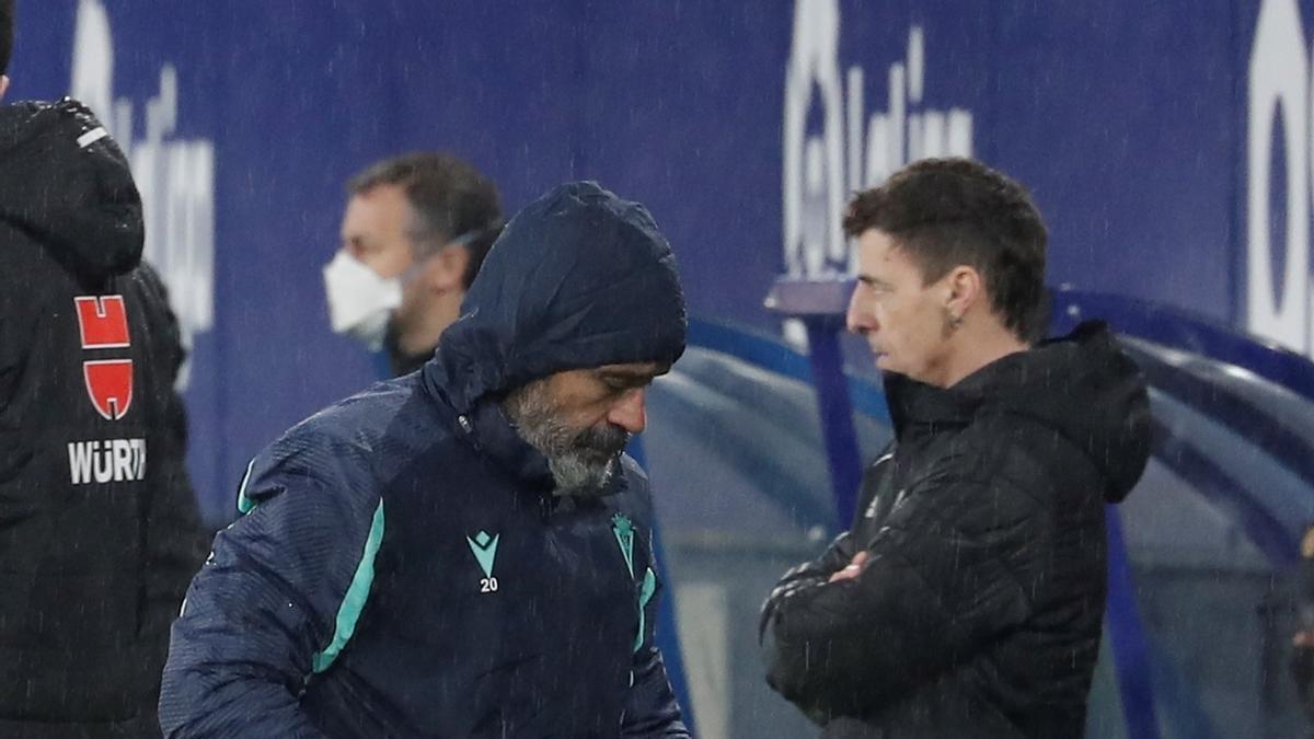 Álvaro Cervera, durante el encuentro ante el Osasuna.