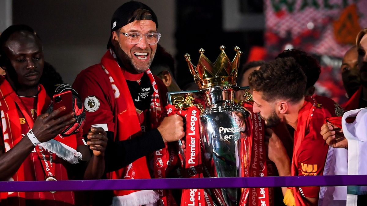 Jürgen Klopp, con el título de la Premier