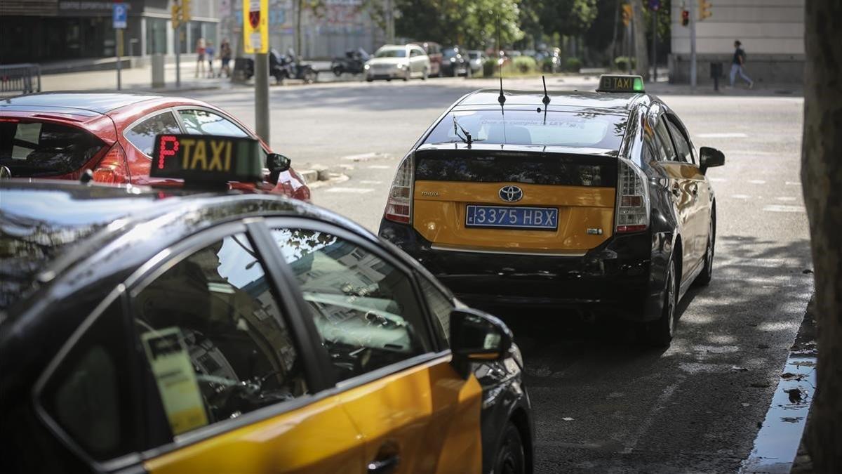 zentauroepp45424875 barcelona  barcelon s  11 10 2018   sociedad    taxis con la190115112541