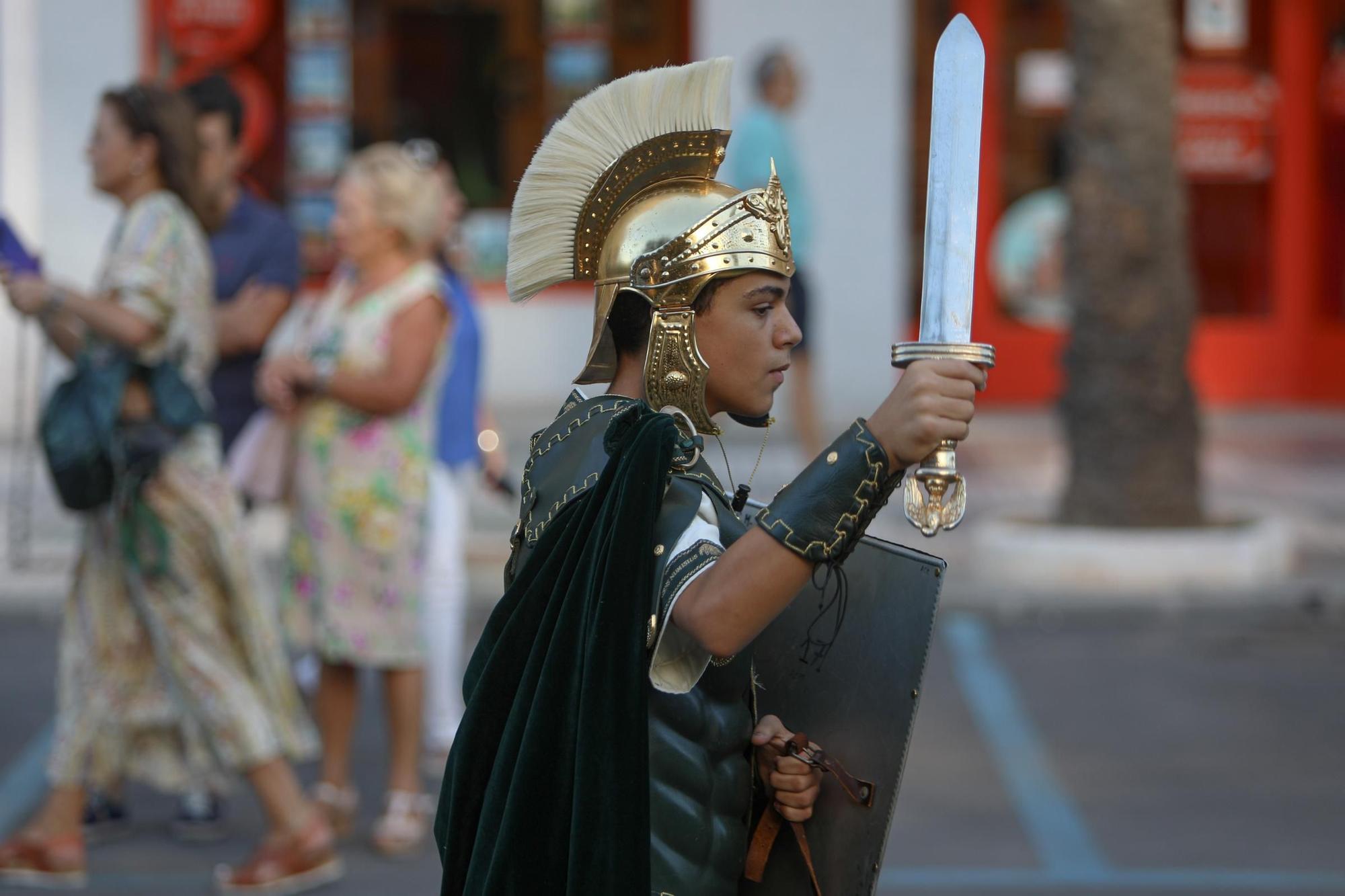 Las imágenes del desfile infantil de Carthagineses y Romanos 2023