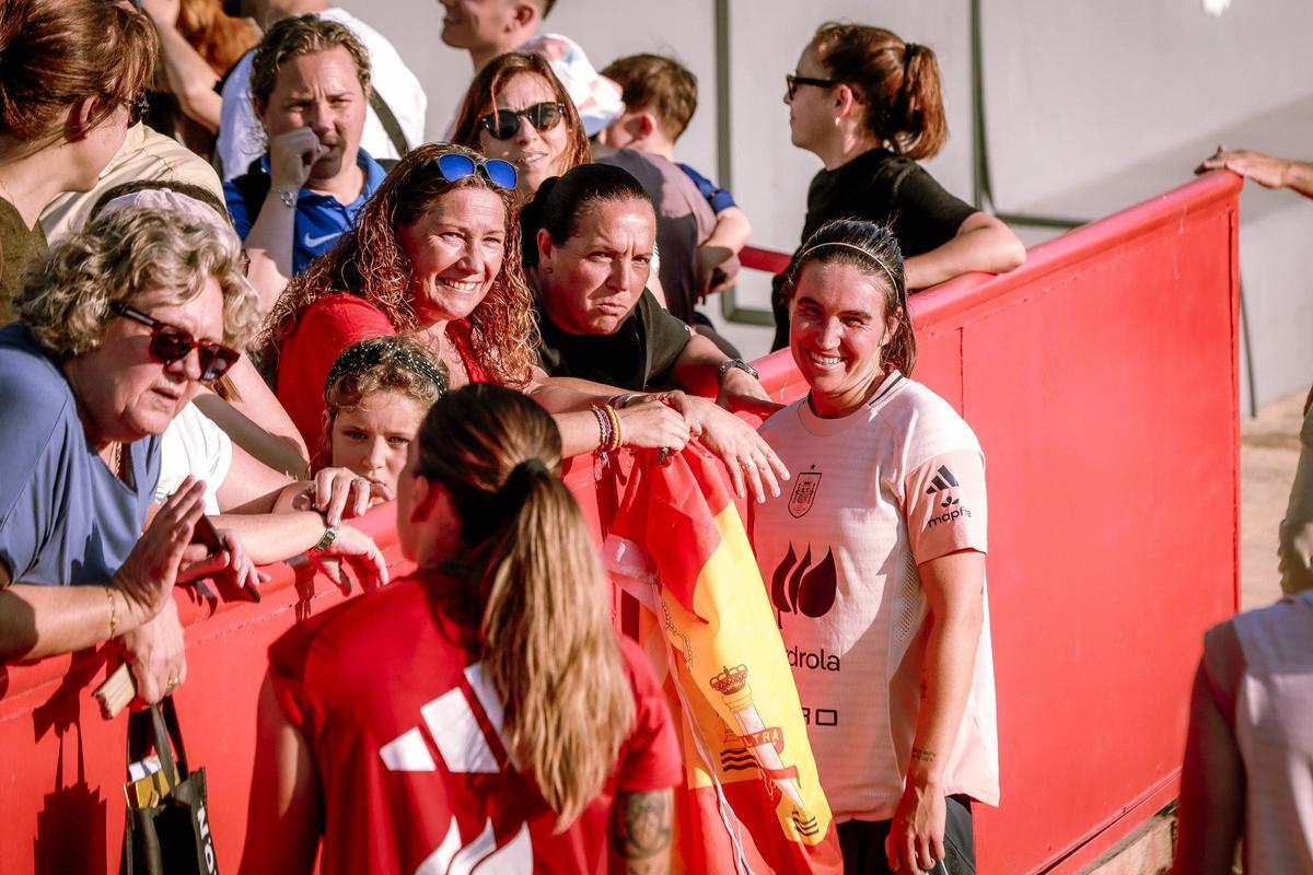 La Selección Española despierta pasiones en Son Bibiloni La Selección Española despierta pasiones en Son Bibiloni