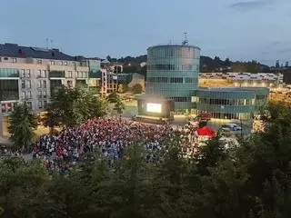 Deza y Tabeirós vibran al ritmo de una noche inolvidable de fútbol y fiesta