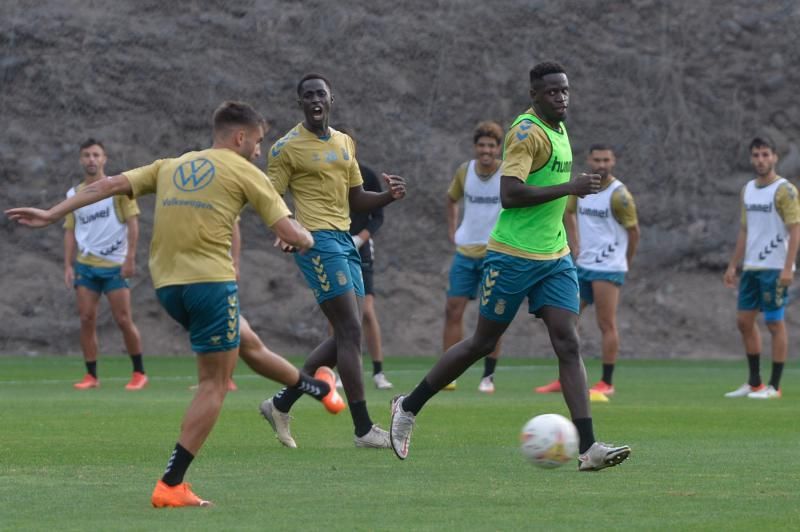 Entrenamiento de la UD Las Palmas (28/09/2021)