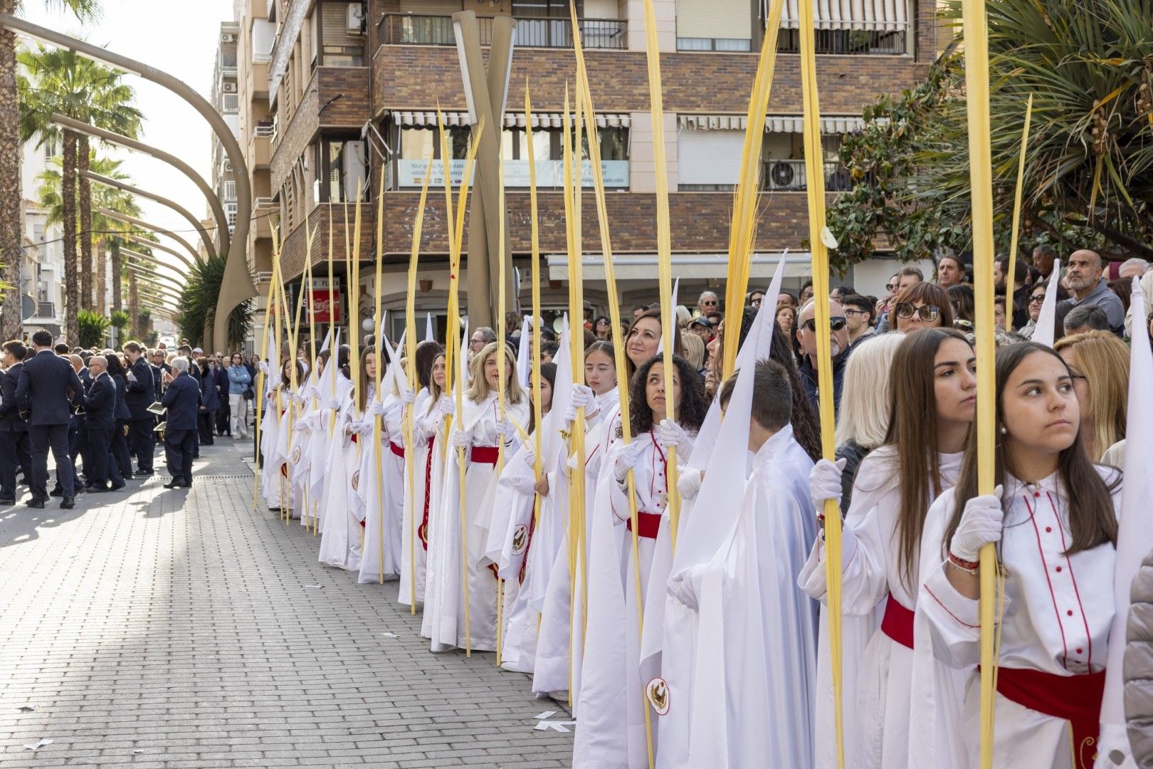 Las imágenes de la procesión del Encuentro del Domingo de Resurrección en Torrevieja