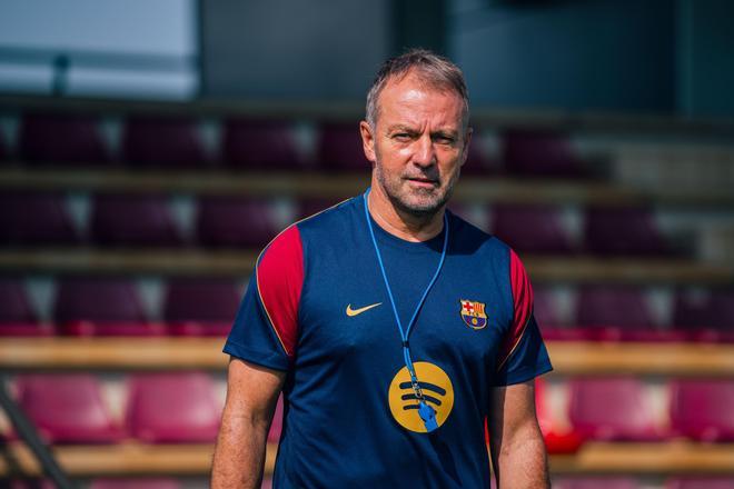 Las mejores imágenes del primer entrenamiento del FC Barcelona para preparar la temporada 2026/27