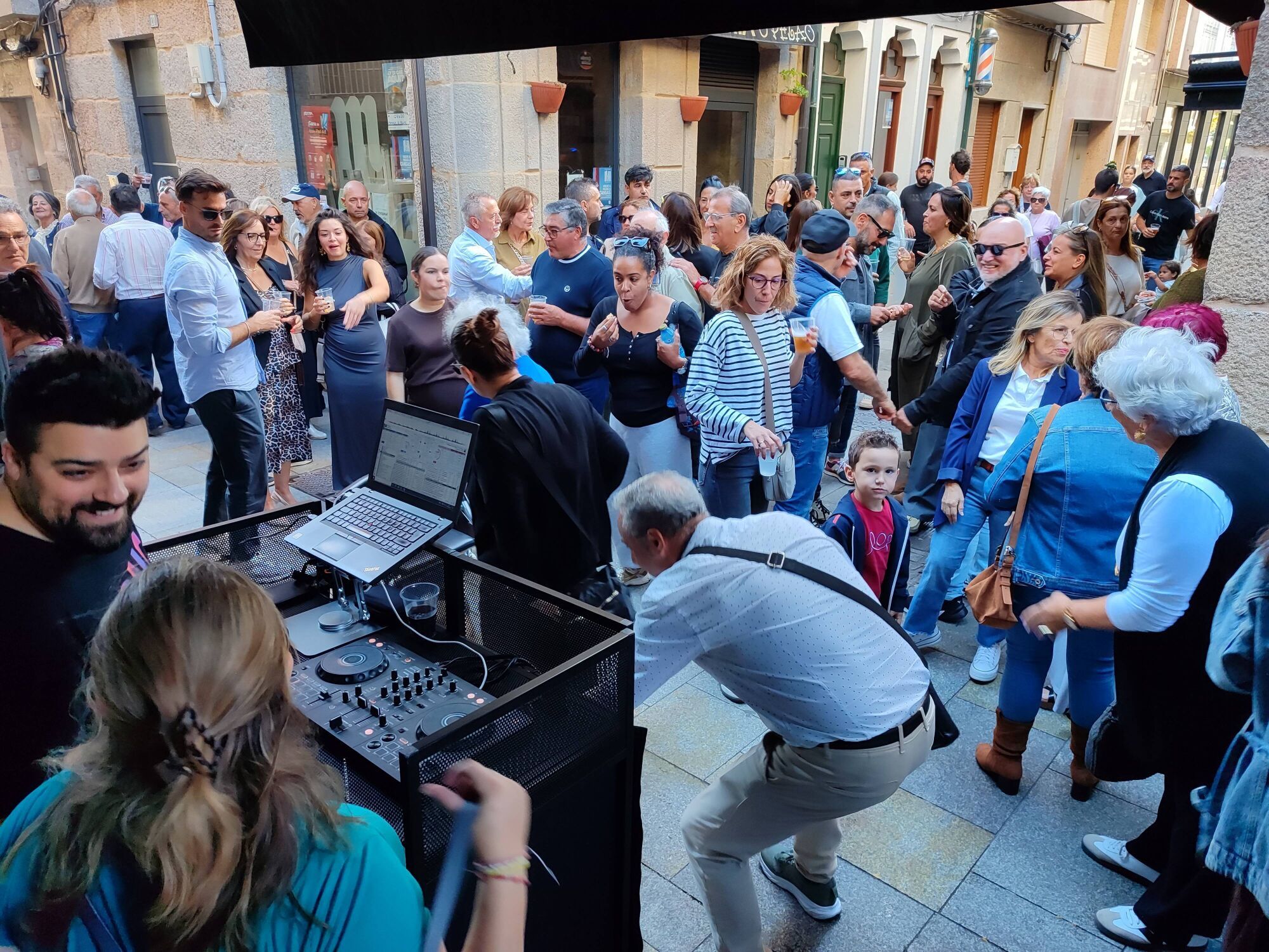 FIESTA DESPEDIDA TAPERIA O PELAO CANGAS