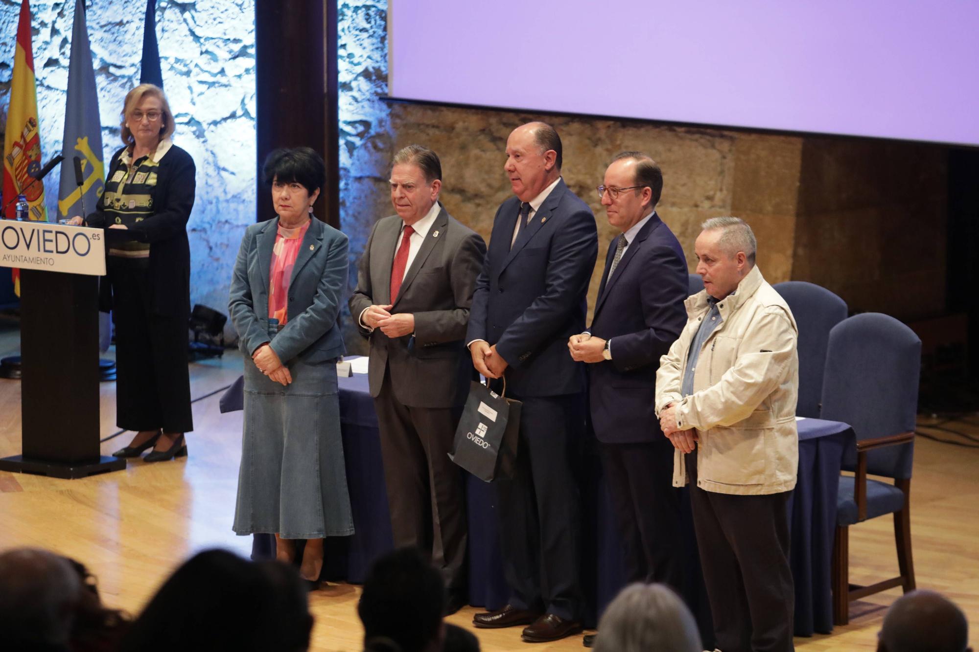 Los funcionarios de Oviedo celebran Santa Rita