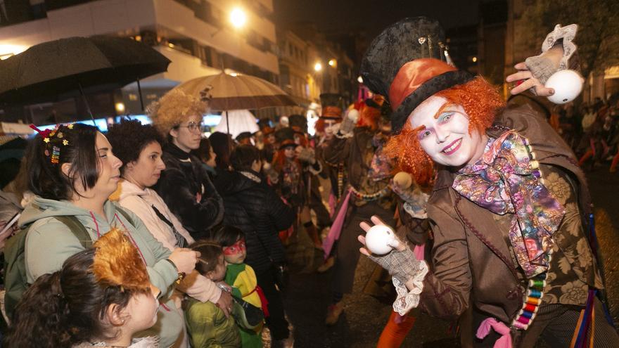 EN IMÁGENES: Gran desfile de Martes de Carnaval en Avilés