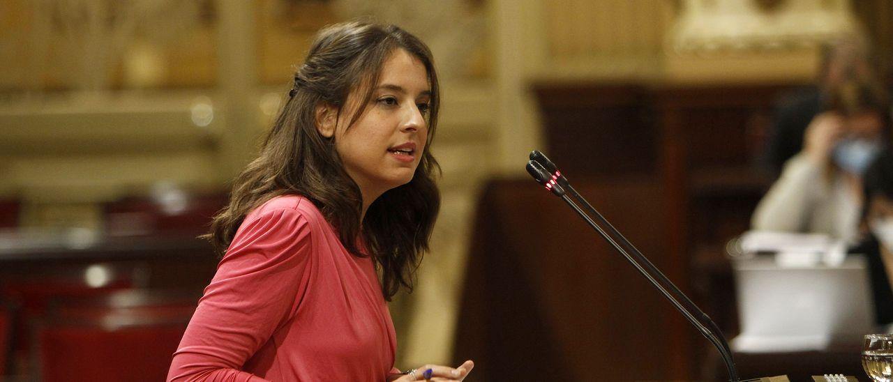 Gloria Santiago, diputada de Podemos, en el Parlament balear.