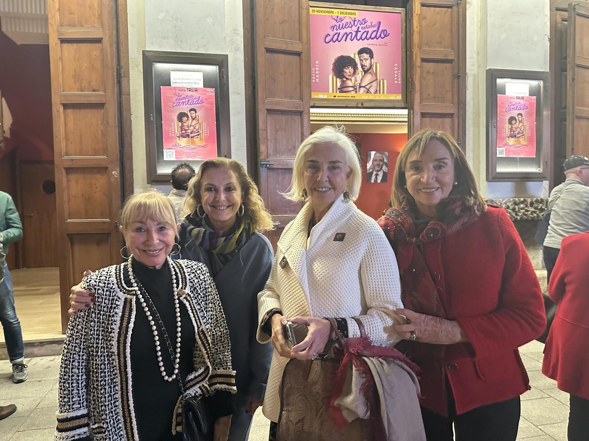 Mamen Rivas, Mari �ngeles Fayos, Hortensia Herrero y Amparo Pic�..jpg