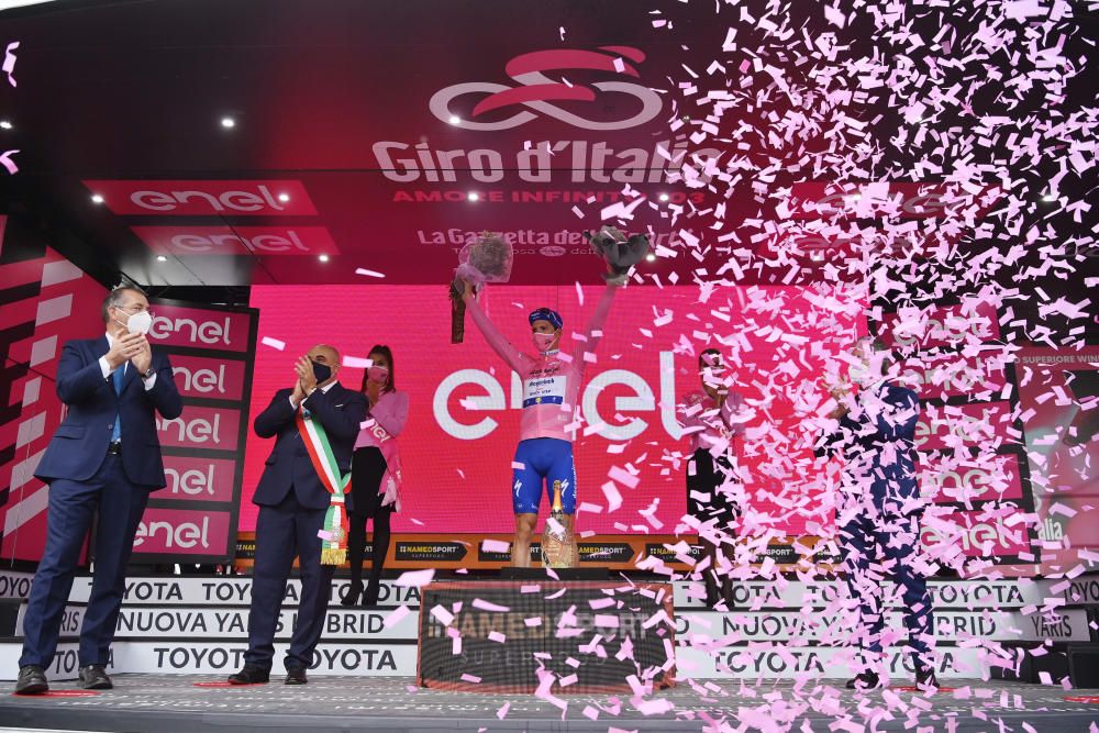 Filippo Ganna vence en la crono del Giro