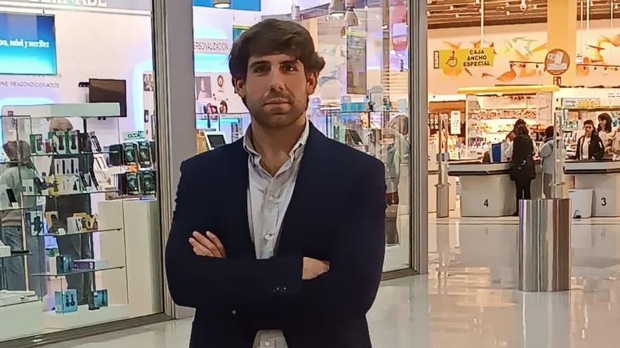 «Con un poco de impulso se puede reflotar este centro comercial»