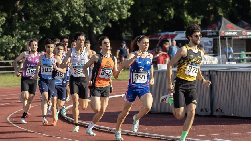 Imagen de una competiciónde atletismo en Balaídos. // JAVIER TENIENTE