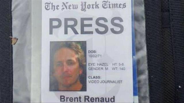 Pasaporte del periodista Brend Renaut.