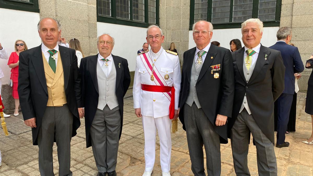 García Faria y los cubicularios departieron con altos mandos militares en El Escorial