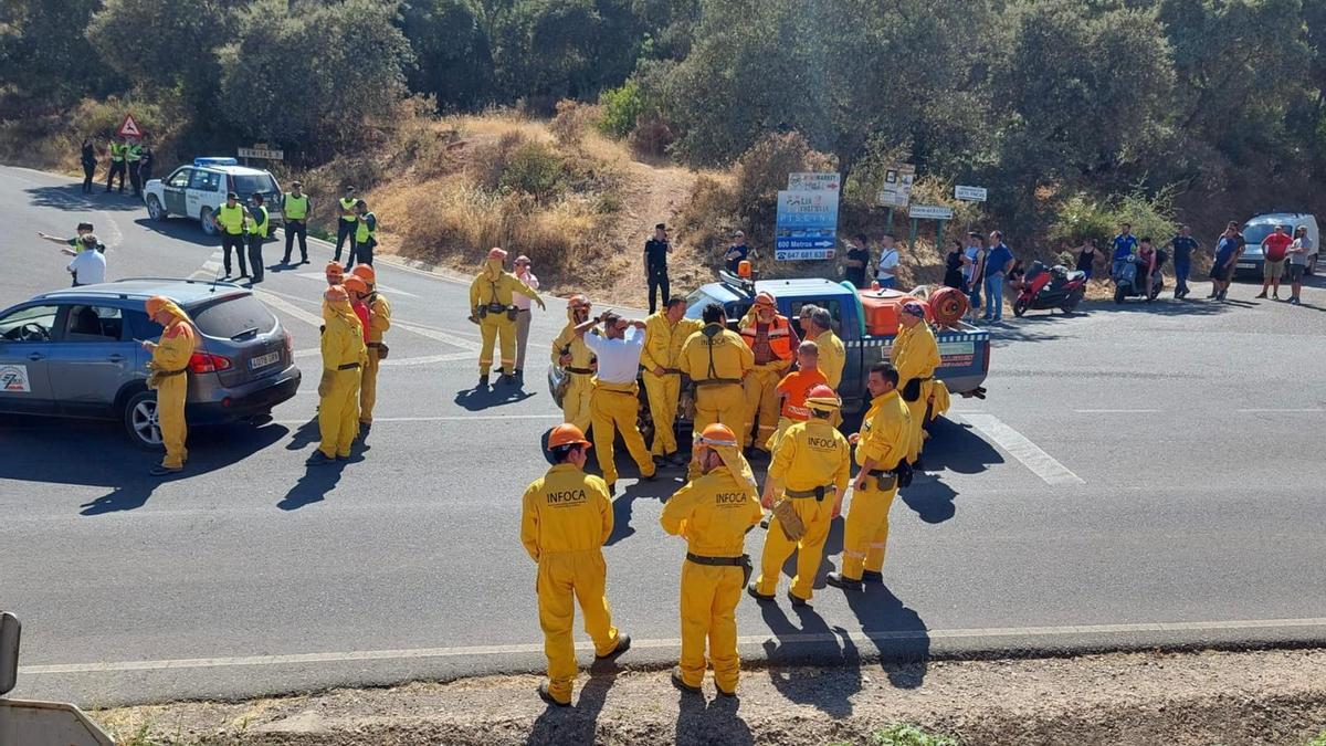 Grupo de Pronto Auxilio Siete Fincas | Voluntarios de Siete Fincas colaboran con los bomberos y el Infoca.