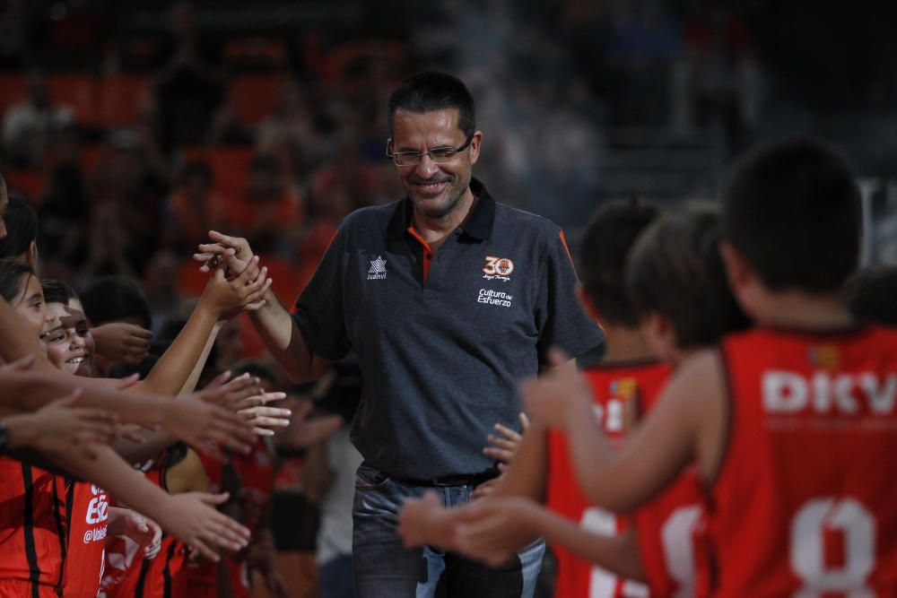 Todas las imágenes de la emotiva presentación del Valencia Basket 2016/17