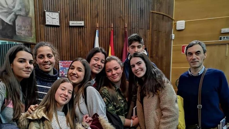 Alumnos do Colexio Sagrado Corazón de Placeres