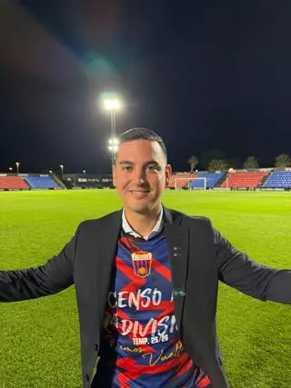 Lafuente ya piensa en el futuro tras el ascenso: "Hay varias cosas avanzadas para la próxima temporada"