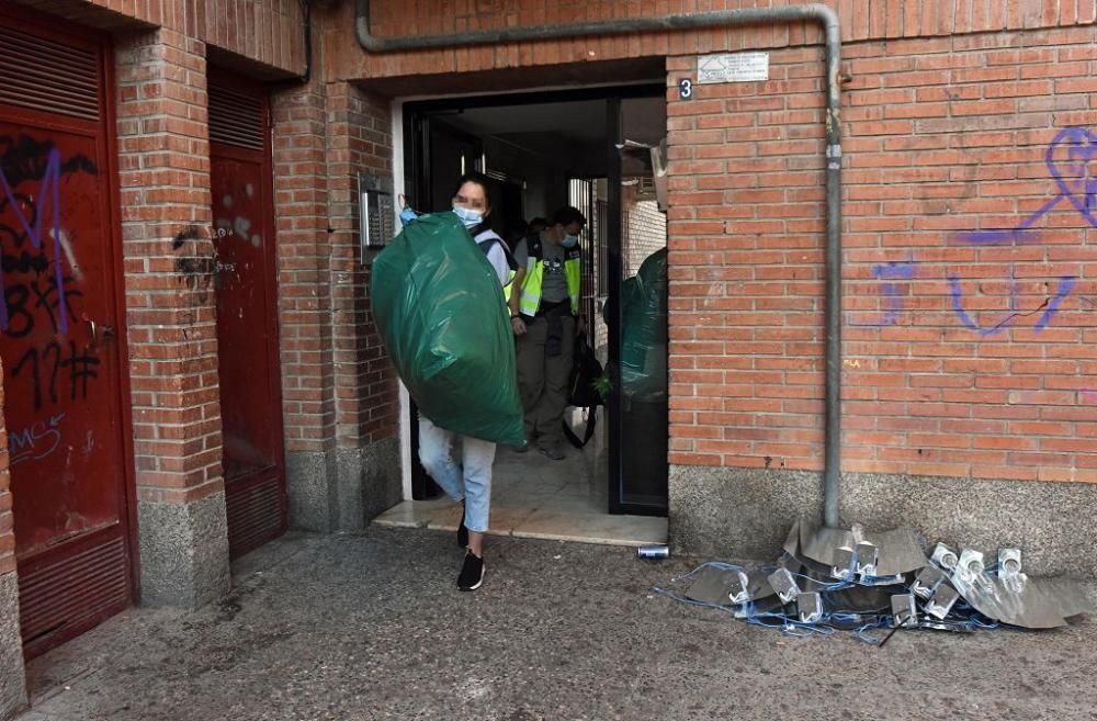 Hallan 300 plantas de marihuana en una casa del barrio del Infante de Murcia