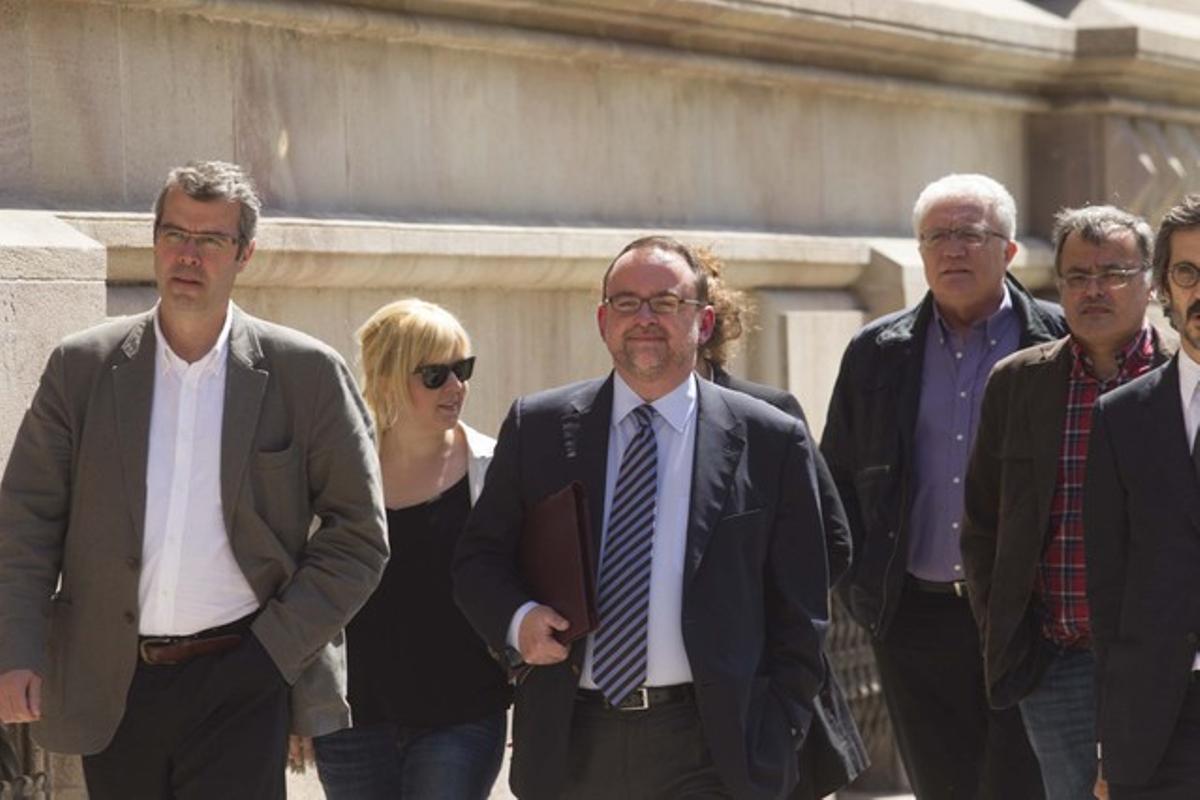 El diputat del PSC Daniel Fernández arriba a declarar a l’Audiència de Barcelona. El diputat del PSC Daniel Fernández arriba a declarar a l’Audiència de Barcelona.