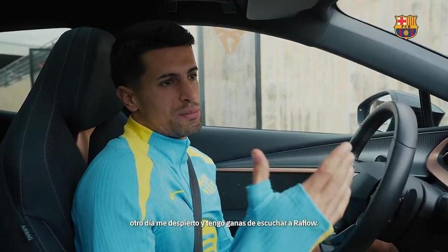 João Cancelo al volante: su lado más personal