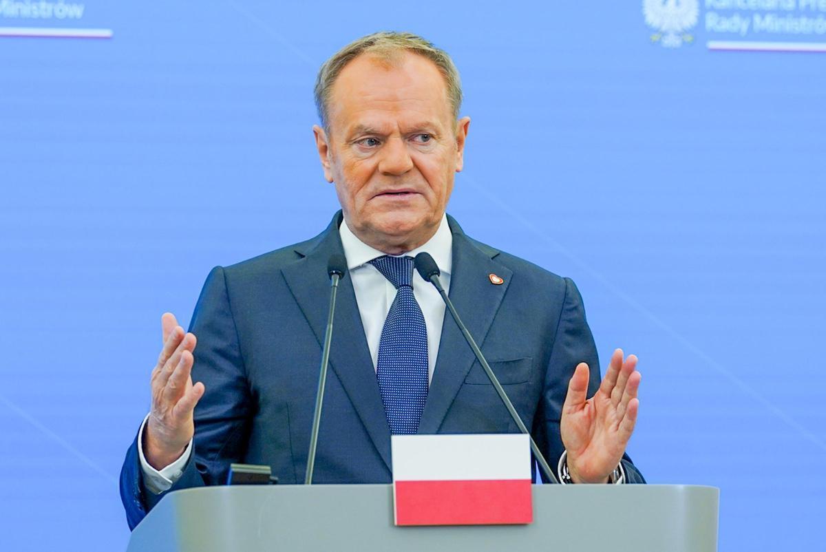 Archivo - El primer ministro de Polonia, Donald Tusk, durante una rueda de prensa en Varsovia en diciembre de 2024 (archivo)