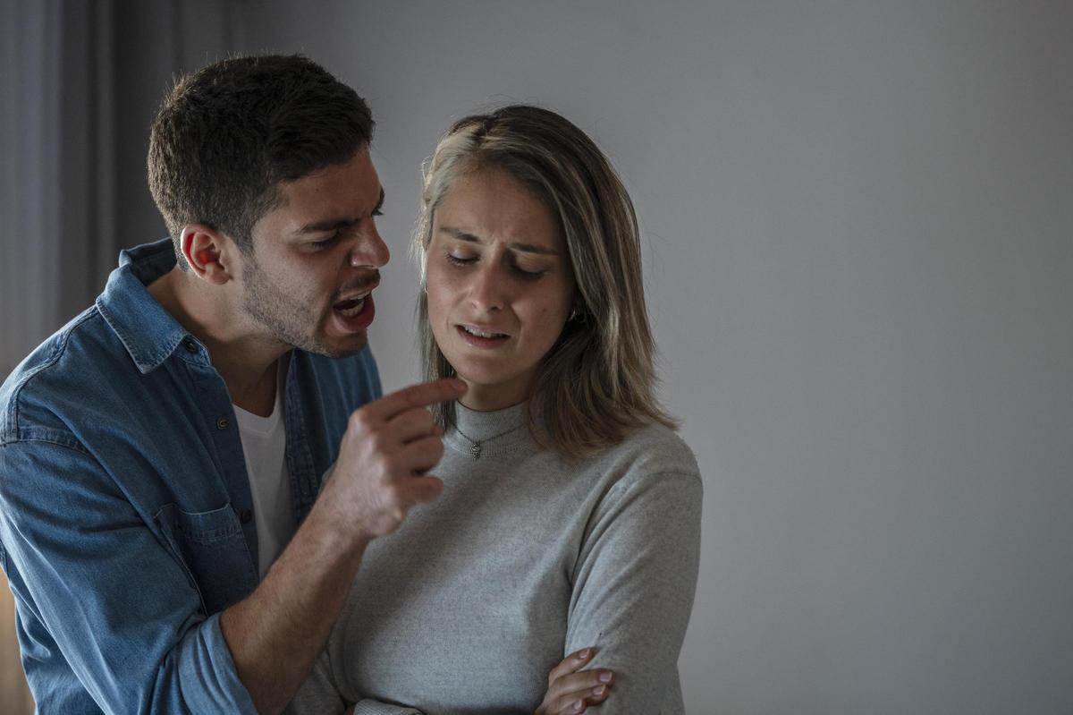 Vius una relació amb molts conflictes?
