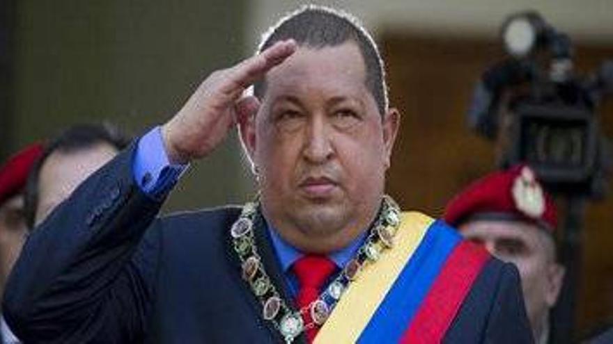 Chávez fue operado y está en &quot;buena condición física&quot;