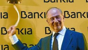 Rodrigo Rato, tocando la campana en el día que Bankia salió a bolsa, en el 2011.